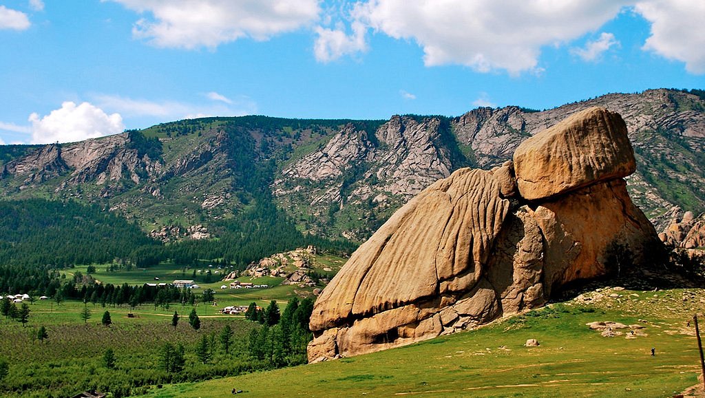 CENTRAL MONGOLIAN HIGHLIGHTS TOUR 2 NIGHTS 3 DAYS